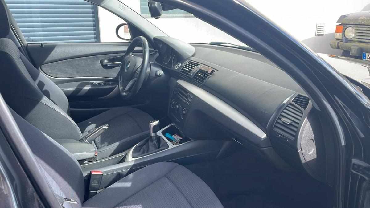 bmw-serie-1-116d-2009-diesel-1995cc