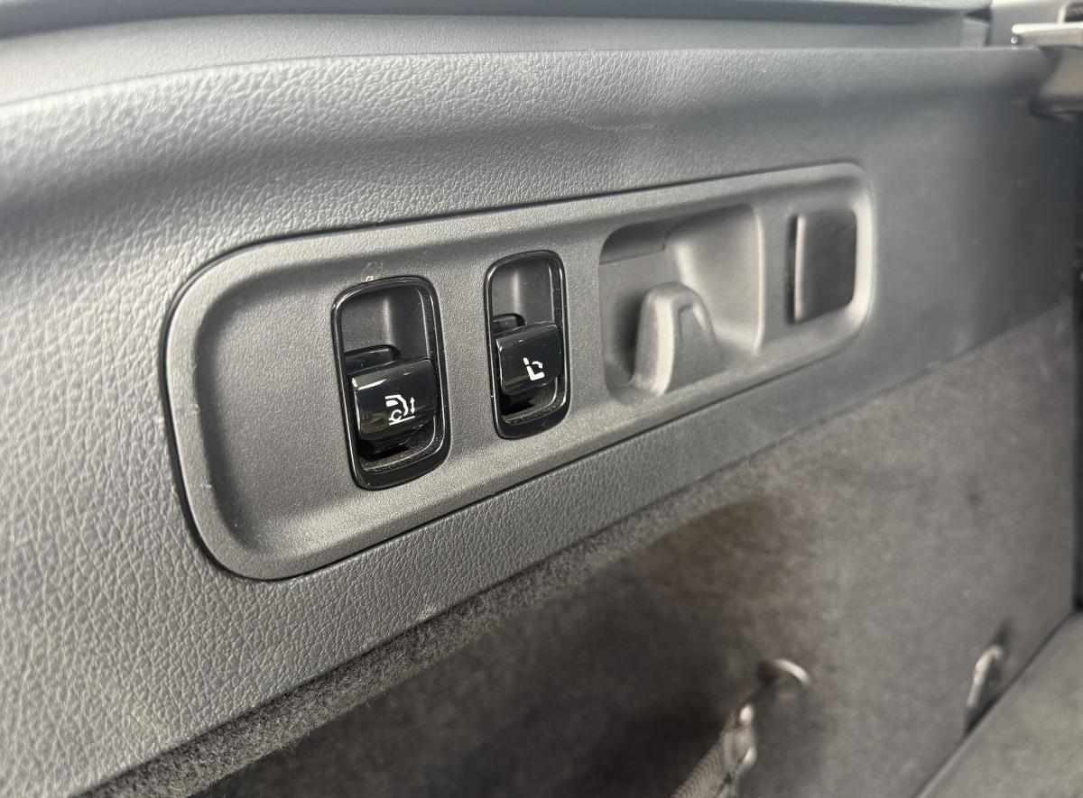 mercedes-benz-glc-300-de-4matic-2025-diesel-1993cc
