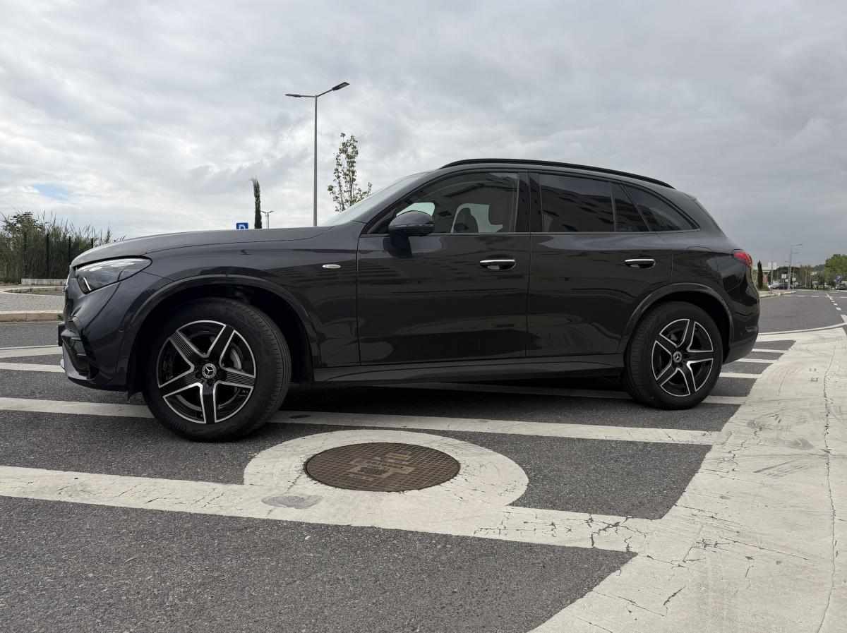 mercedes-benz-glc-300-de-4matic-2025-diesel-1993cc