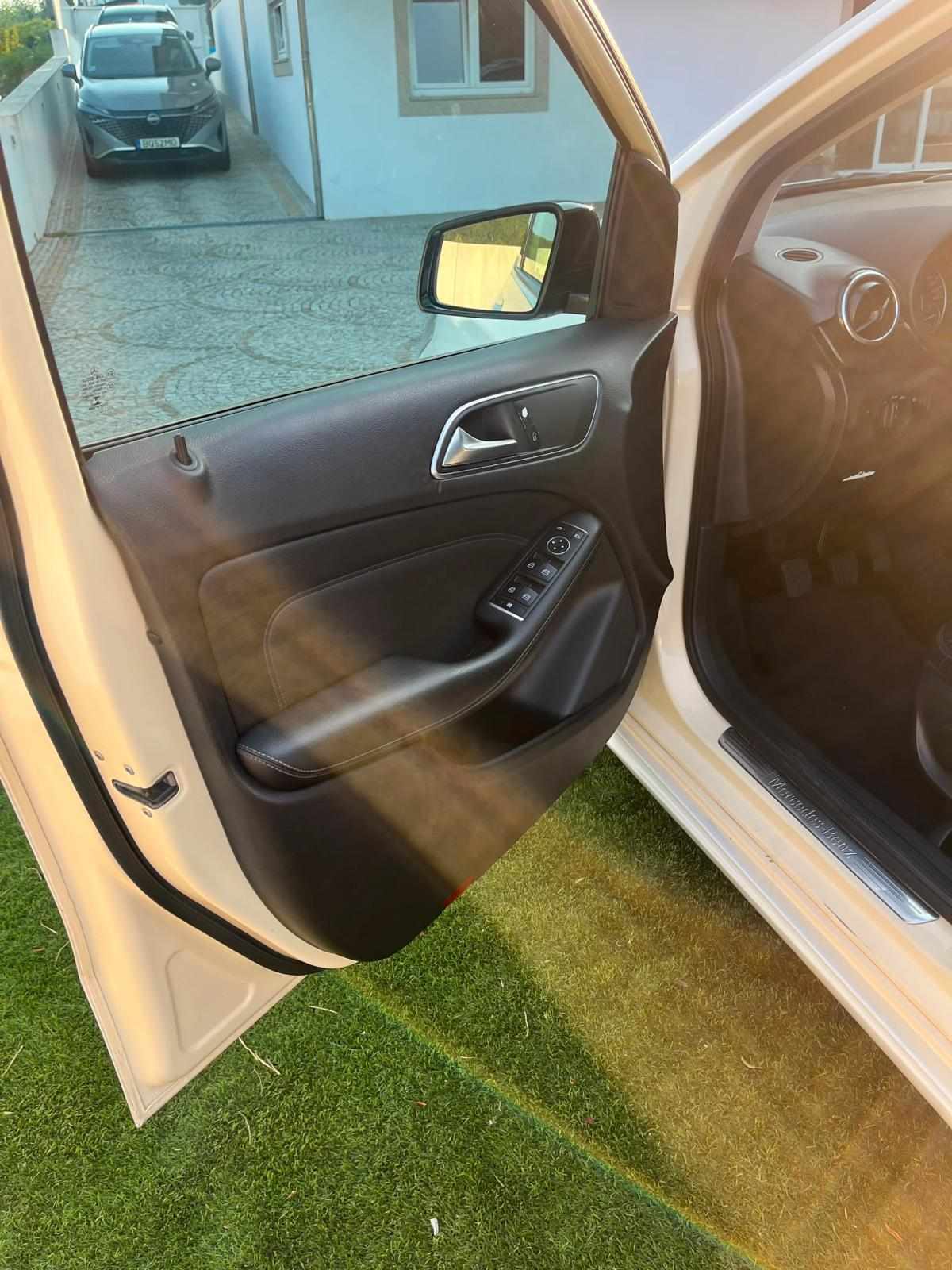 mercedes-benz-classe-b-b-180-cdi-blueefficiency-2013-diesel-1796cc