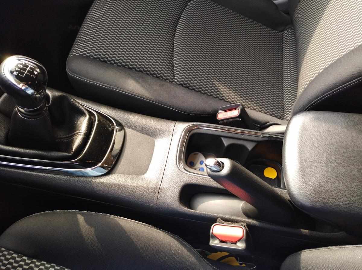nissan-pulsar-1-5-dci-2015-diesel-1461cc