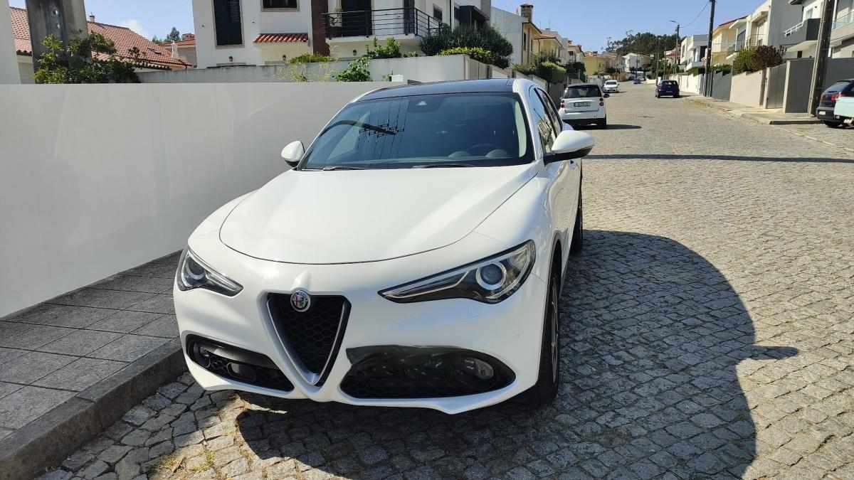 alfa-romeo-stelvio-2-2-jtdm-q4-2017-diesel-2143cc