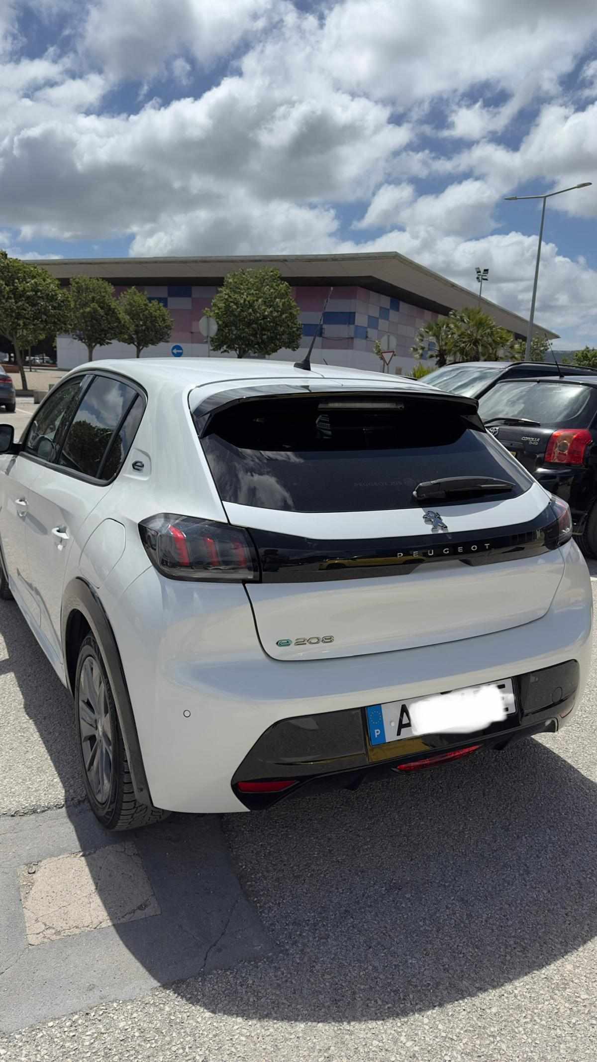 peugeot-e-208-ev-50-kwh-2020-eletrico