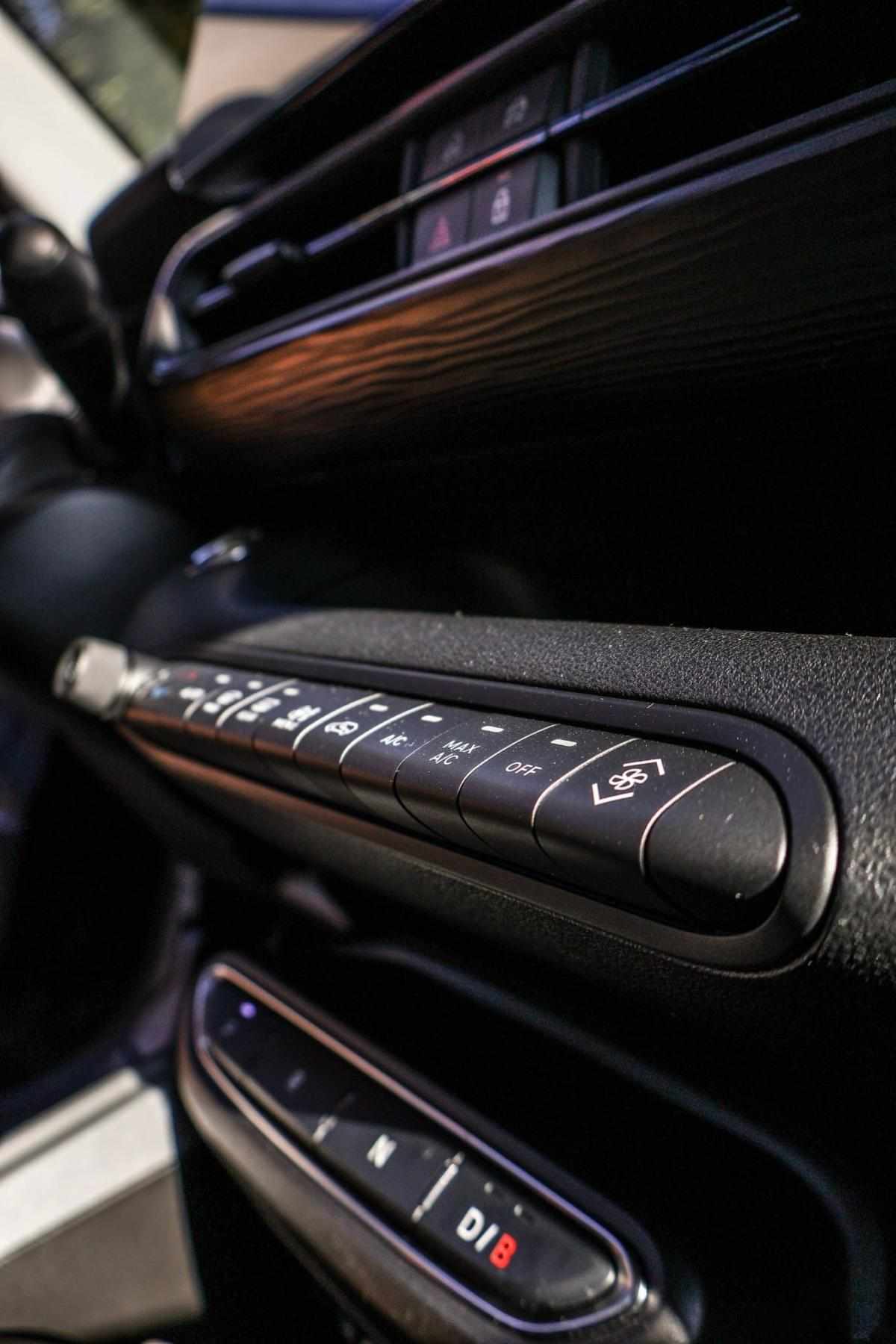 jeep-avenger-54-kwh-2024-eletrico