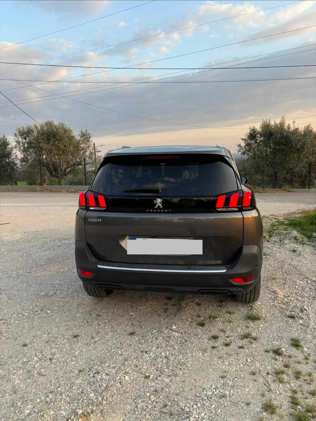 peugeot-5008-1-2-puretech-2023-gasolina-1199cc