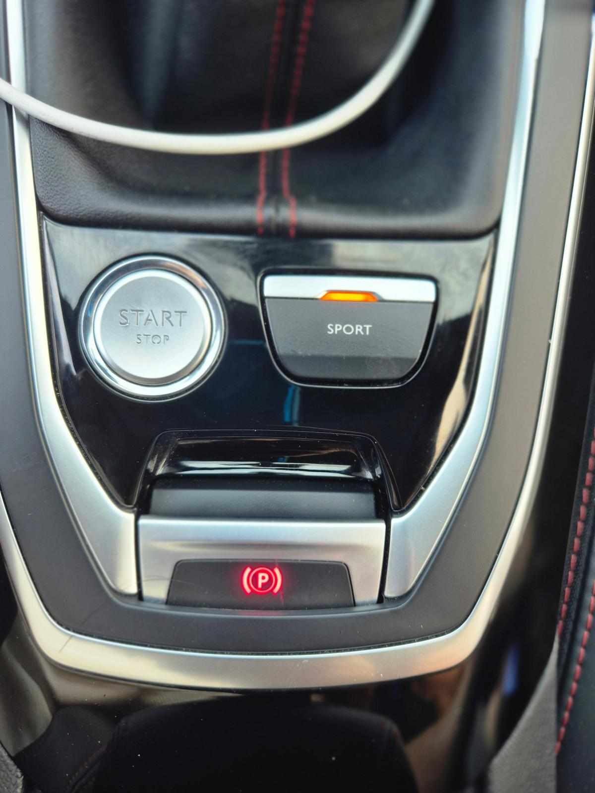 peugeot-308-gti-1-6-thp-2017-gasolina-1598cc