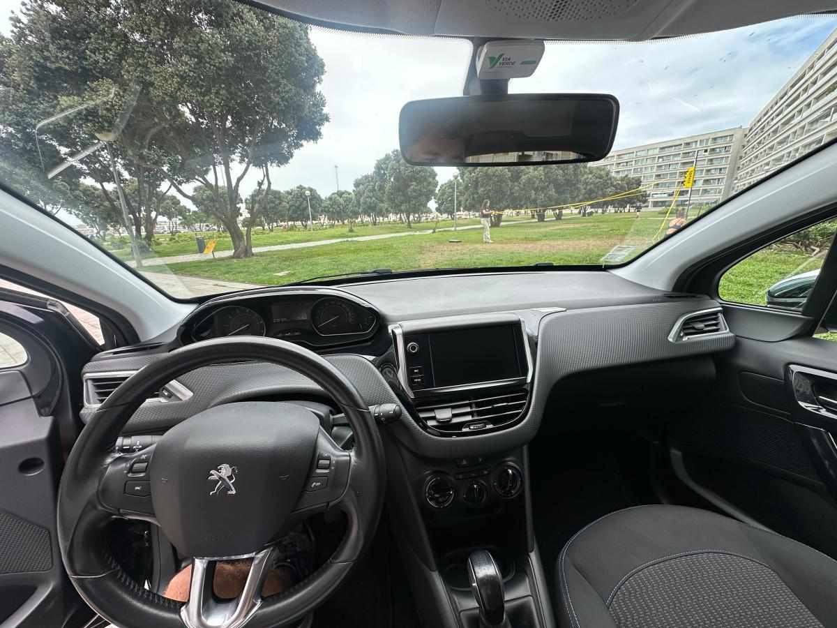 peugeot-208-1-2-vti-2017-gasolina-1199cc