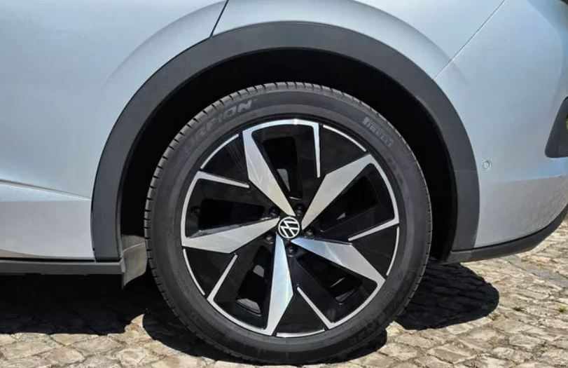 volkswagen-id-5-gtx-2022-eletrico
