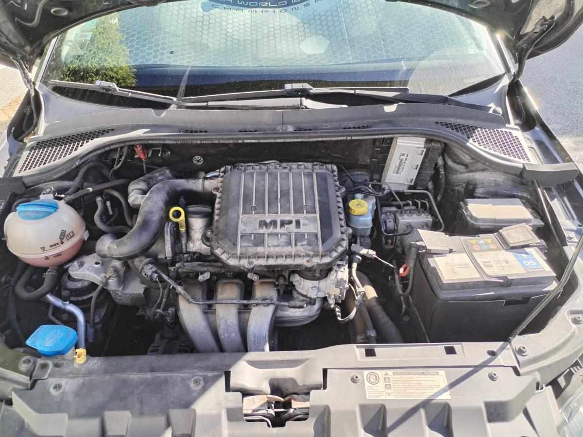 skoda-fabia-1-0-mpi-2016-gasolina-999cc