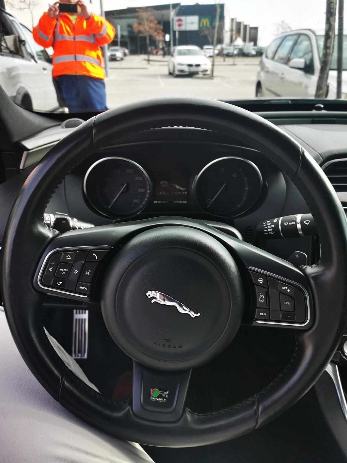 jaguar-xe-20d-2017-diesel-1999cc