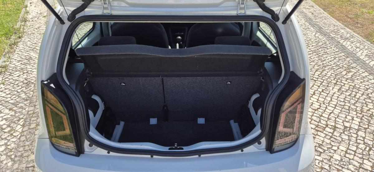 volkswagen-up-1-0-2017-gasolina-999cc