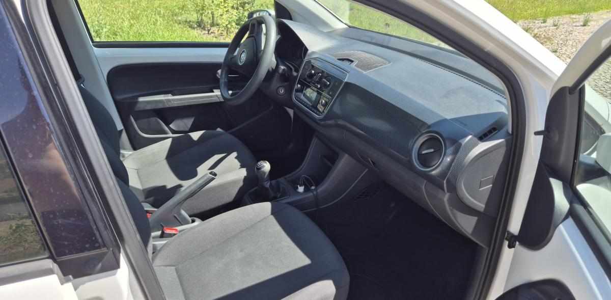 volkswagen-up-1-0-2017-gasolina-999cc