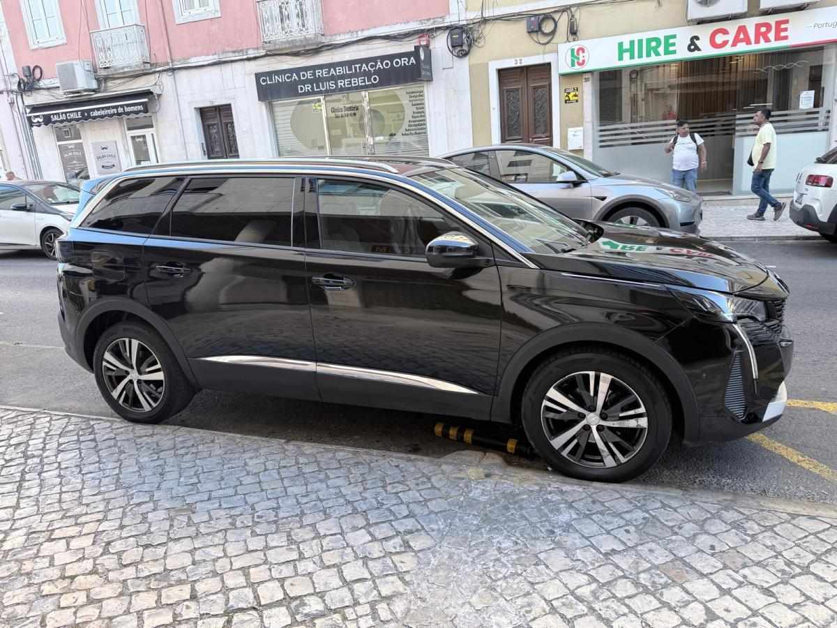 peugeot-5008-1-5-bluehdi-2022-diesel-1499cc