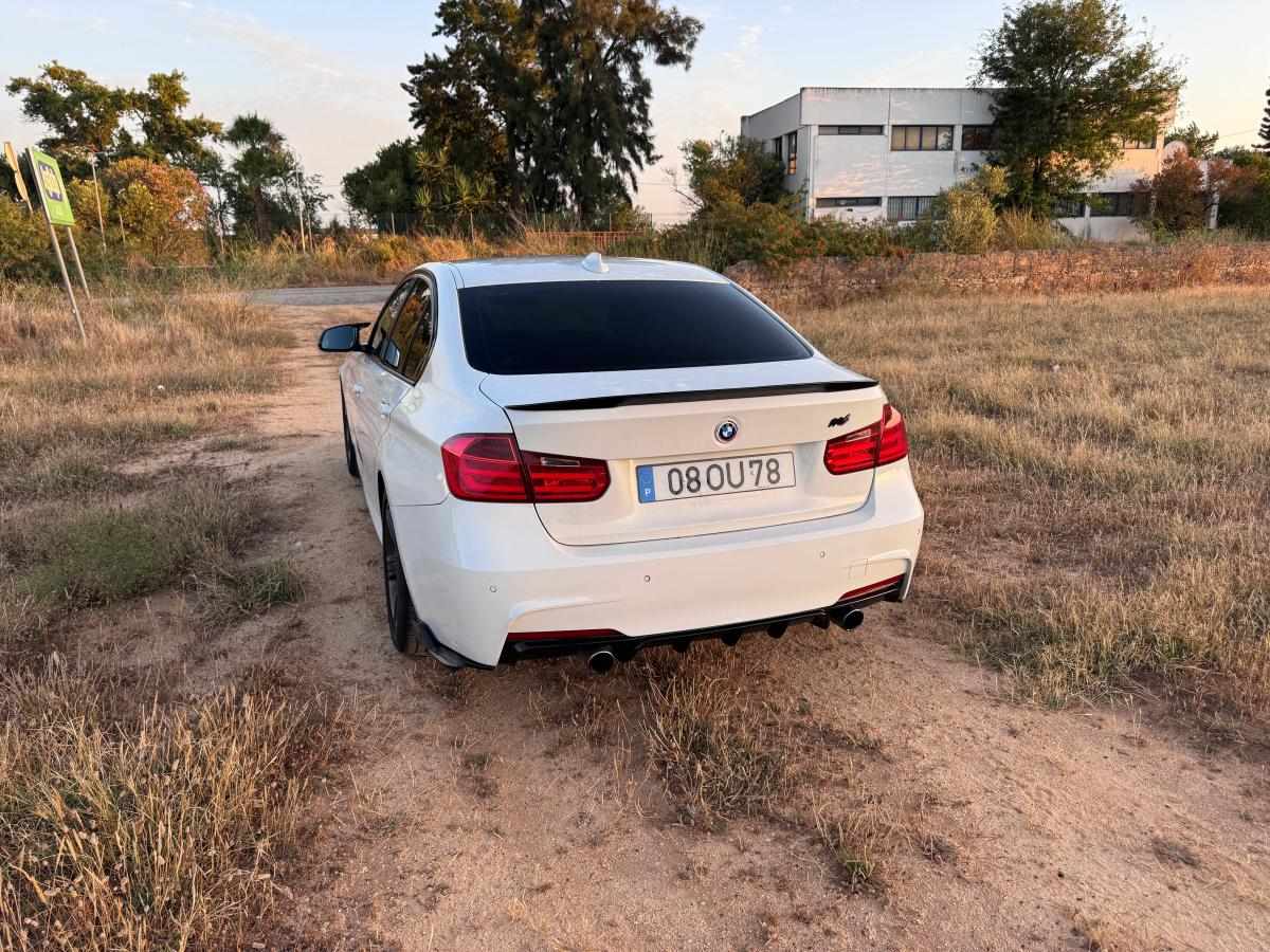 bmw-serie-3-318d-2014-diesel-1995cc