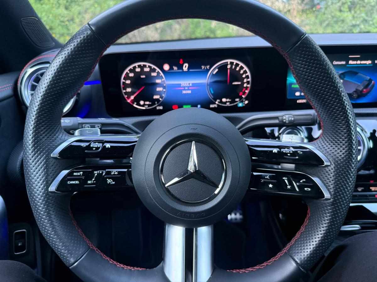 mercedes-benz-cla-250e-2023-gasolina-1332cc