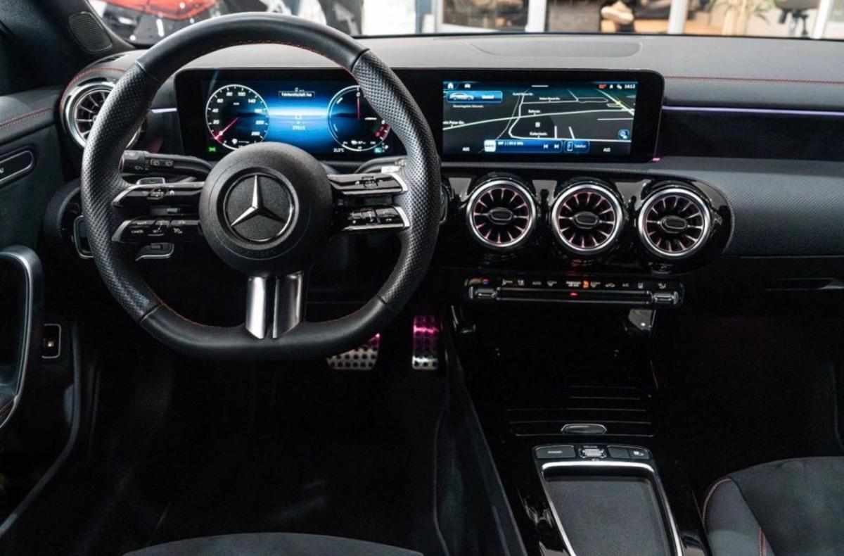 mercedes-benz-cla-250e-2023-gasolina-1332cc