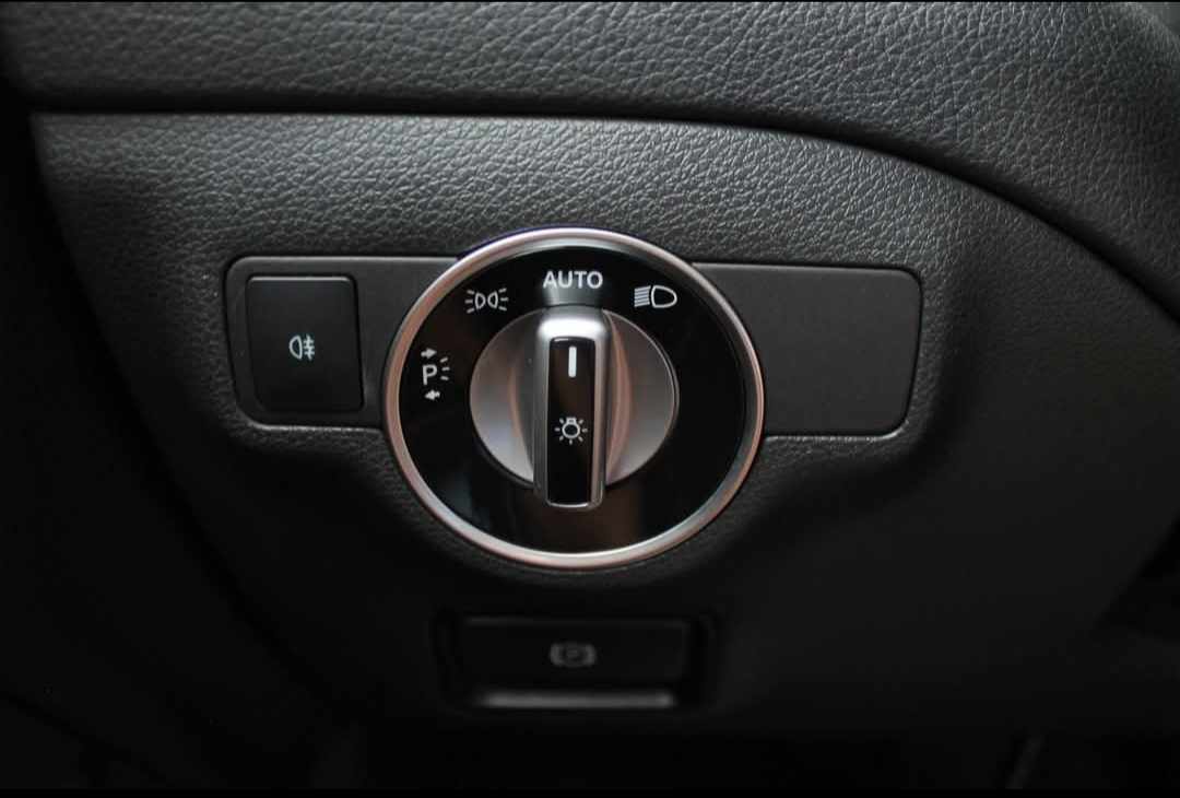 mercedes-benz-gla-220-d-2-1-4matic-2016-diesel-2143cc