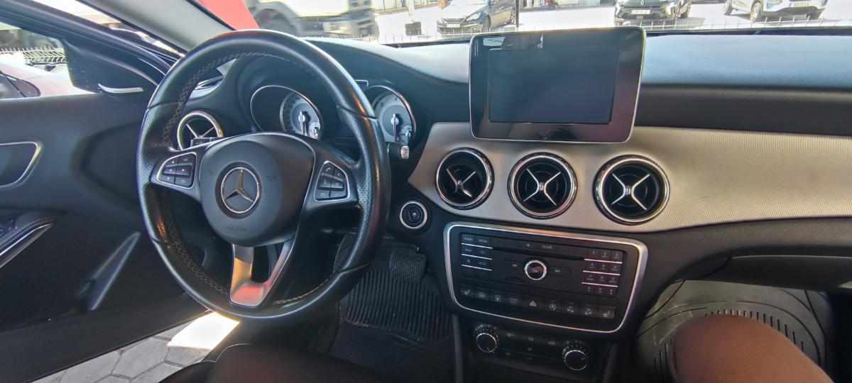 mercedes-benz-gla-220-d-2-1-4matic-2016-diesel-2143cc