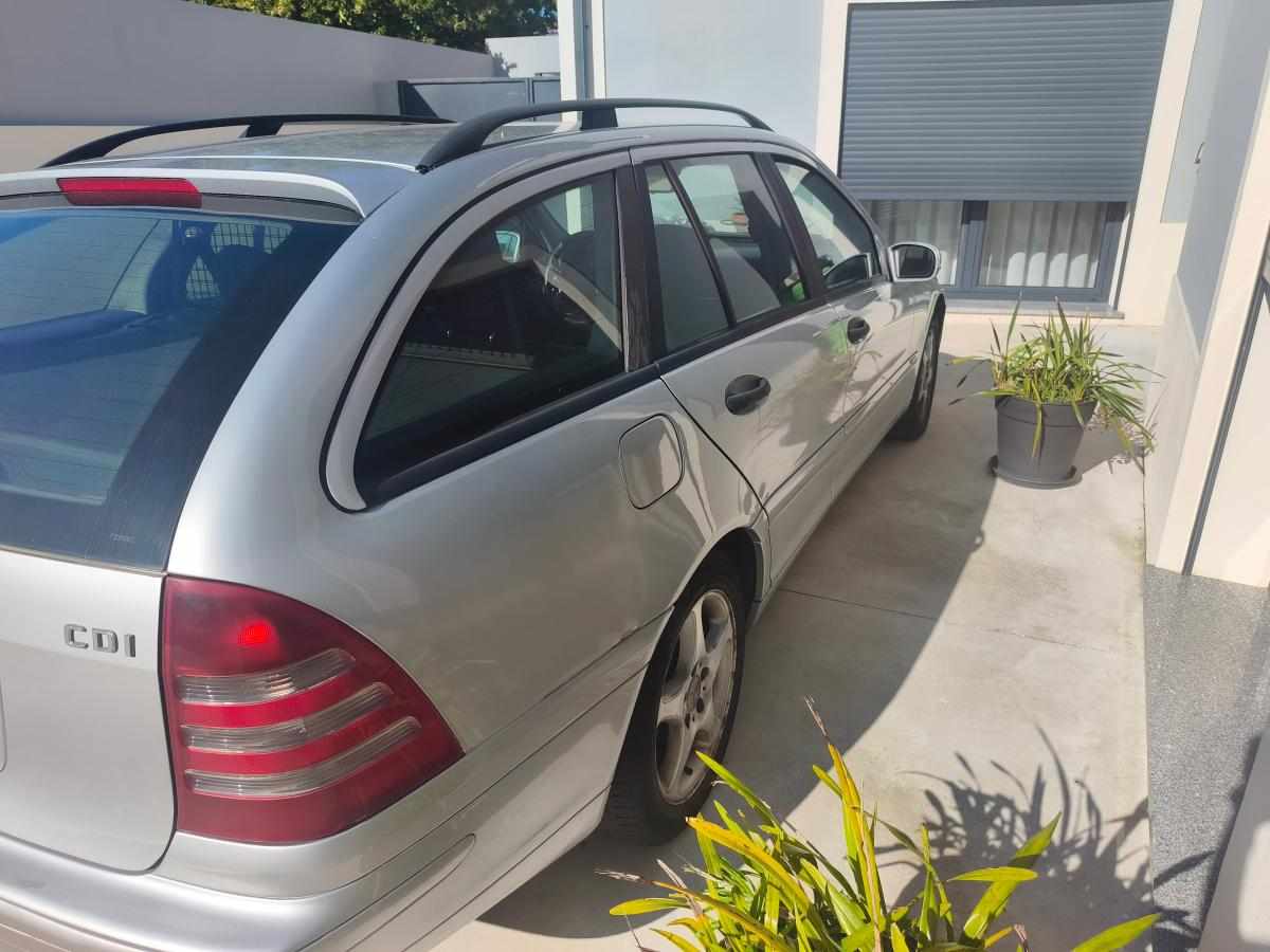 mercedes-benz-classe-c-c-220-cdi-2002-diesel-2148cc