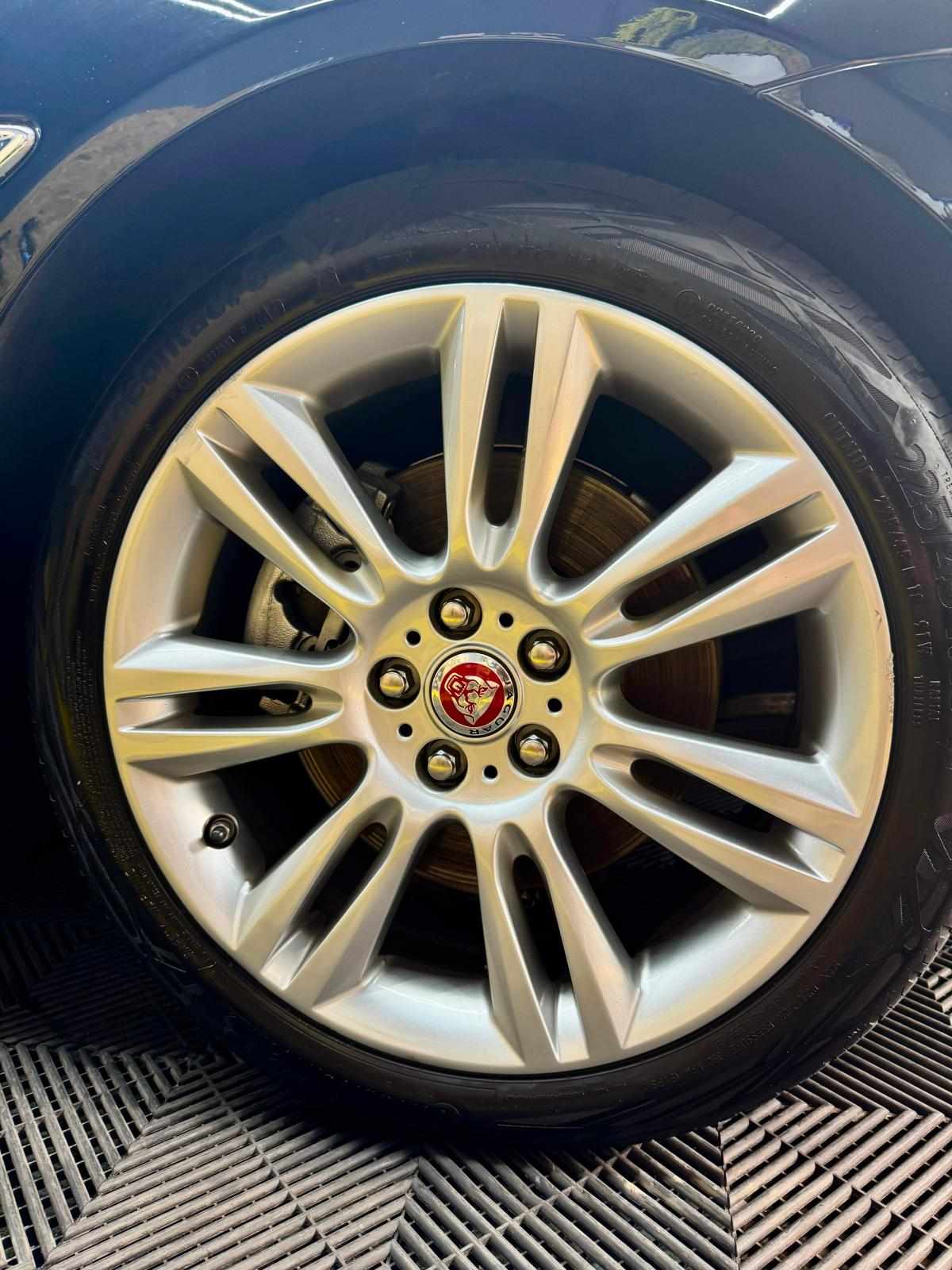 jaguar-xe-20d-2015-diesel-1999cc