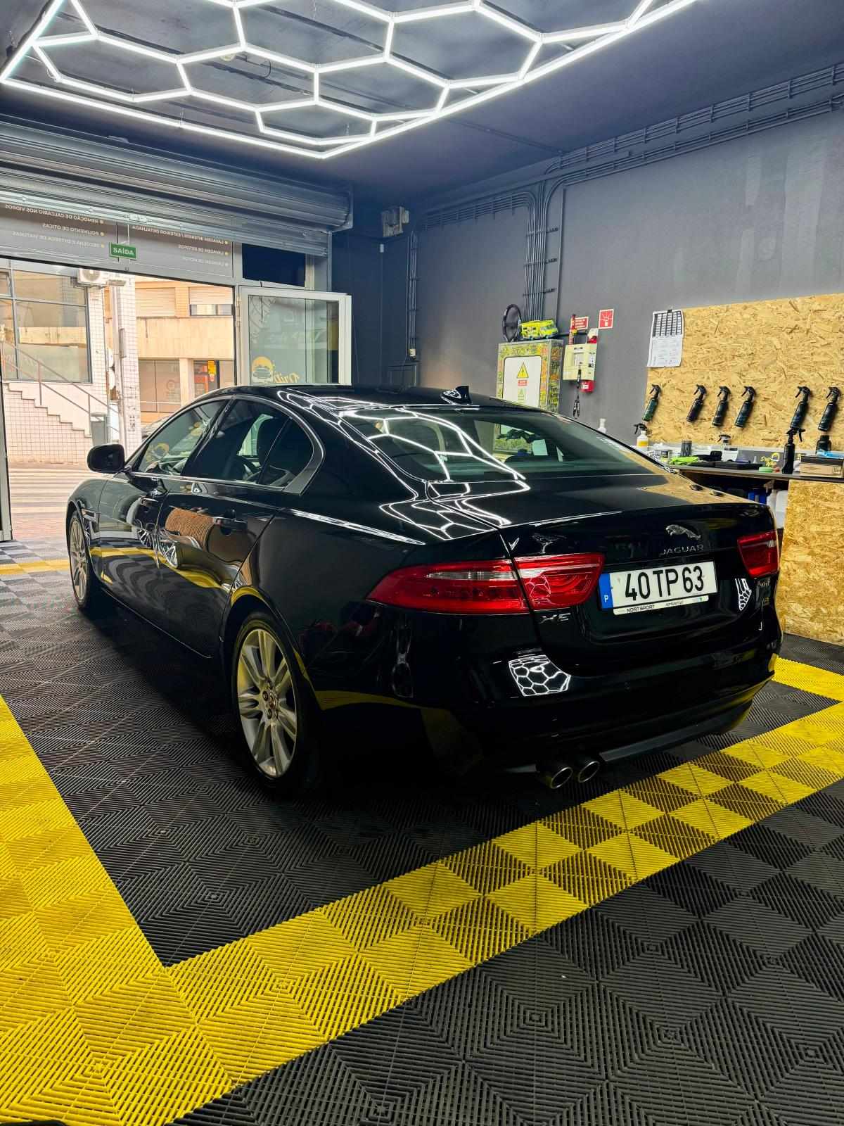 jaguar-xe-20d-2015-diesel-1999cc