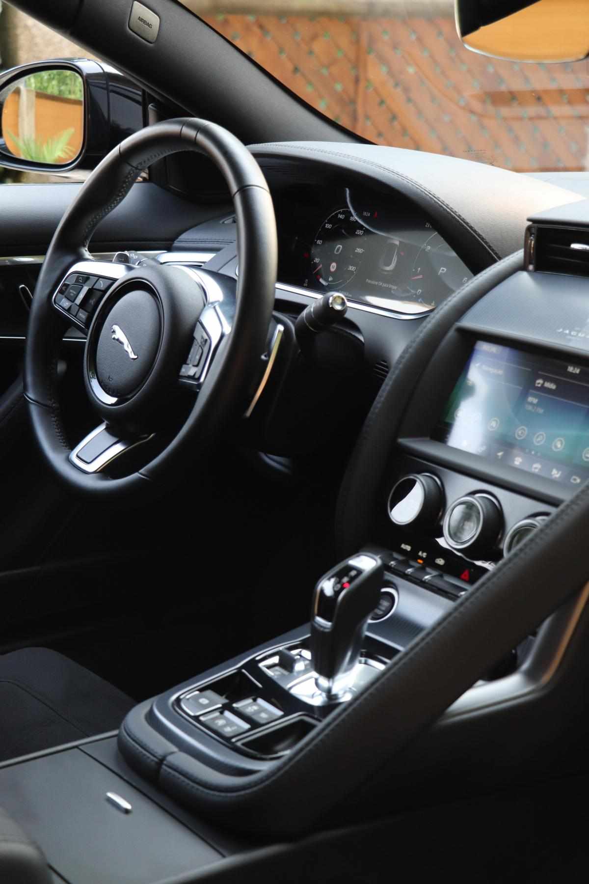 jaguar-f-type-2-0-p300-2020-gasolina-1997cc