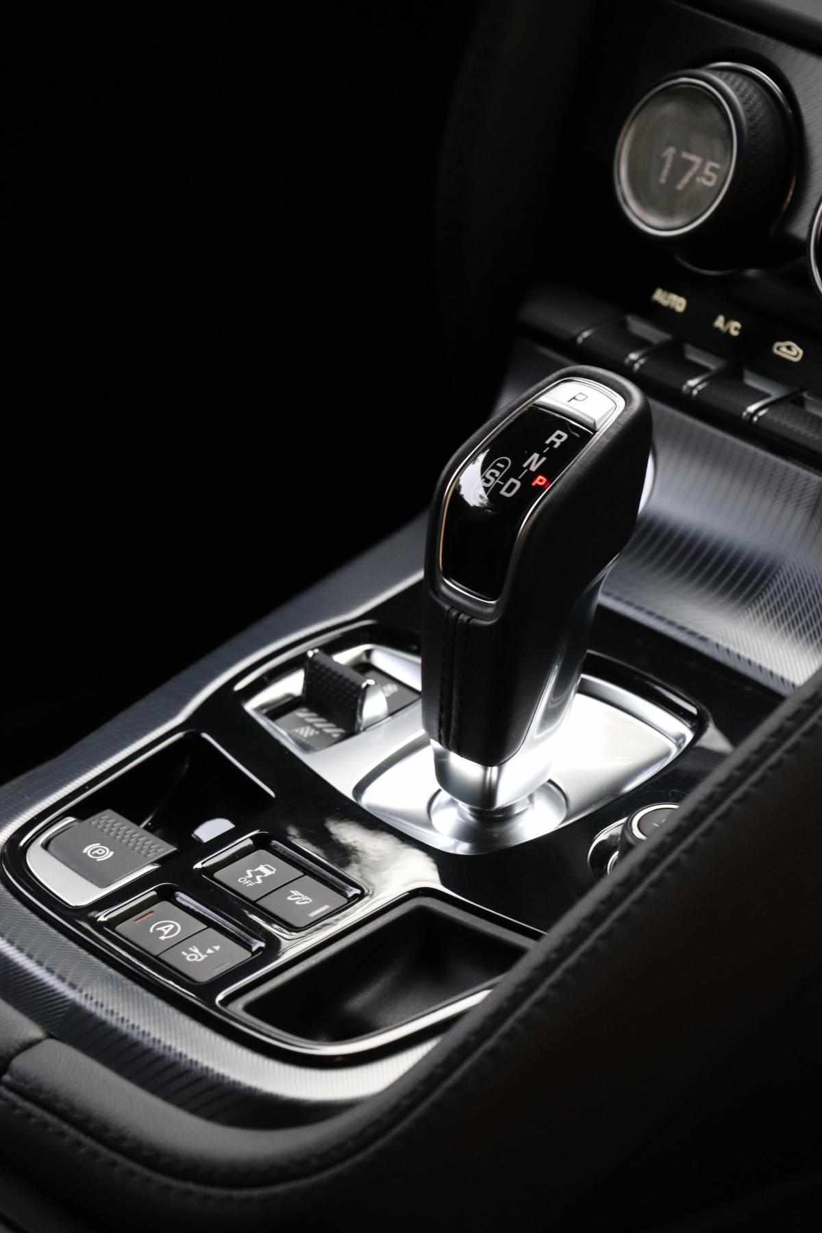 jaguar-f-type-2-0-p300-2020-gasolina-1997cc