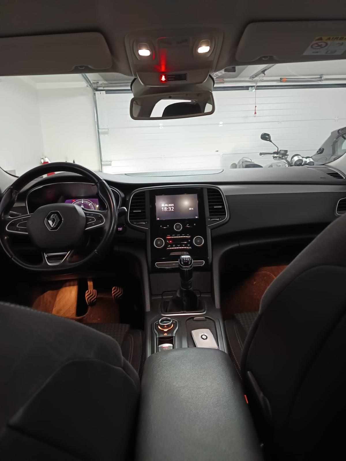 renault-talisman-sport-tourer-2018-diesel-1461cc