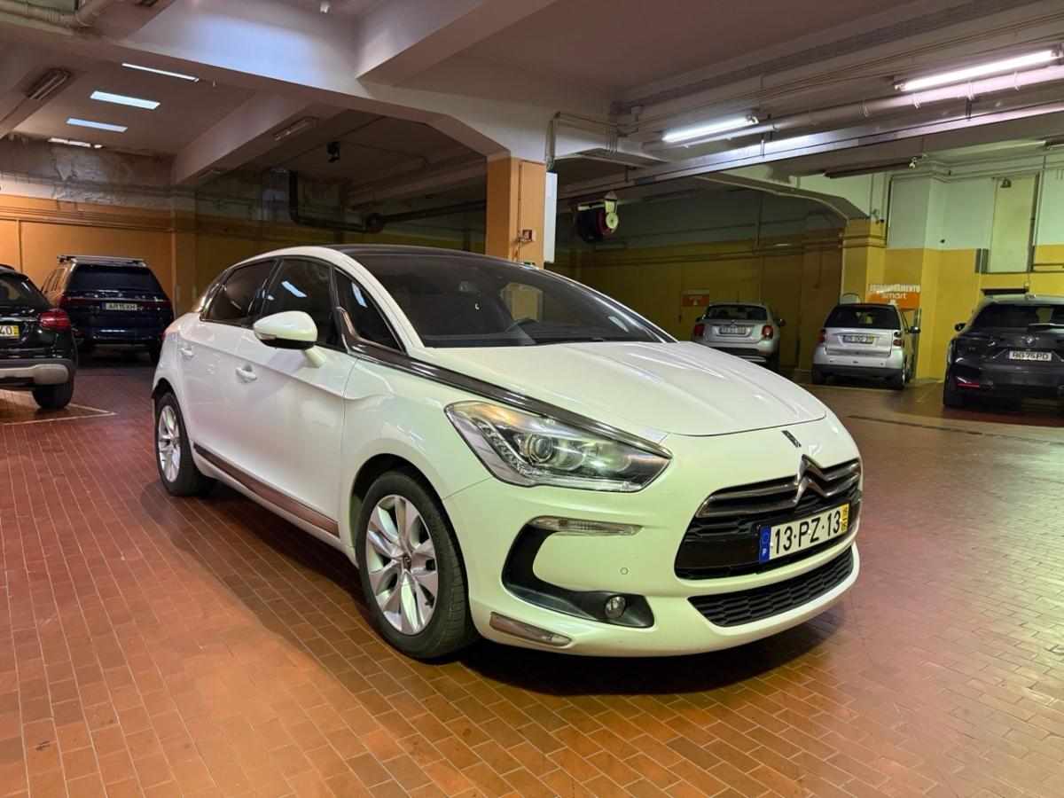 citroen-ds5-1-6-bluehdi-2015-diesel-1560cc
