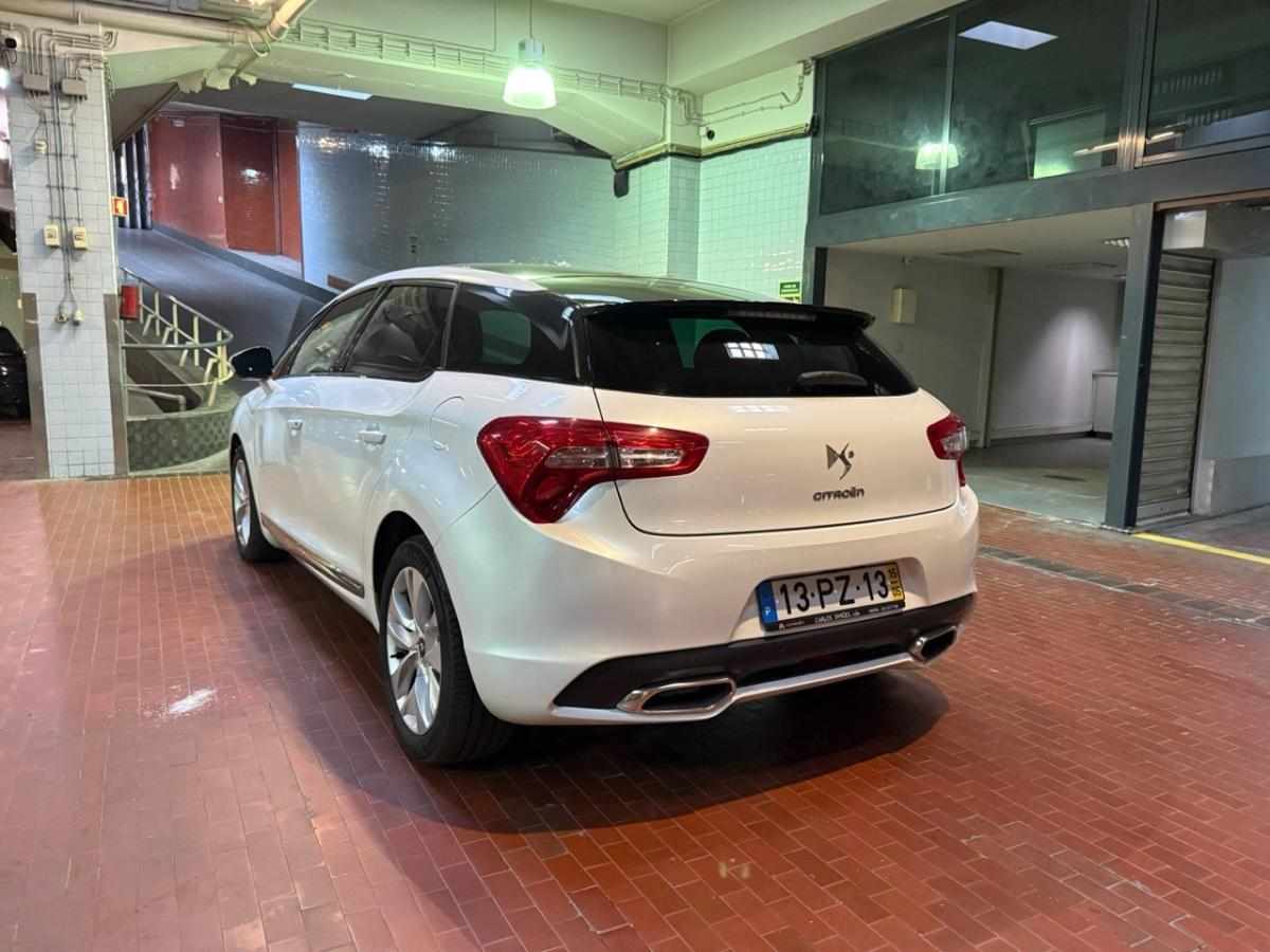 citroen-ds5-1-6-bluehdi-2015-diesel-1560cc