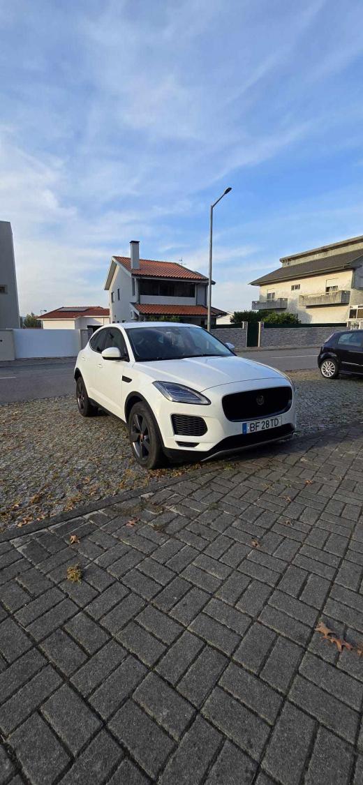 jaguar-e-pace-p200-awd-2019-gasolina-1998cc