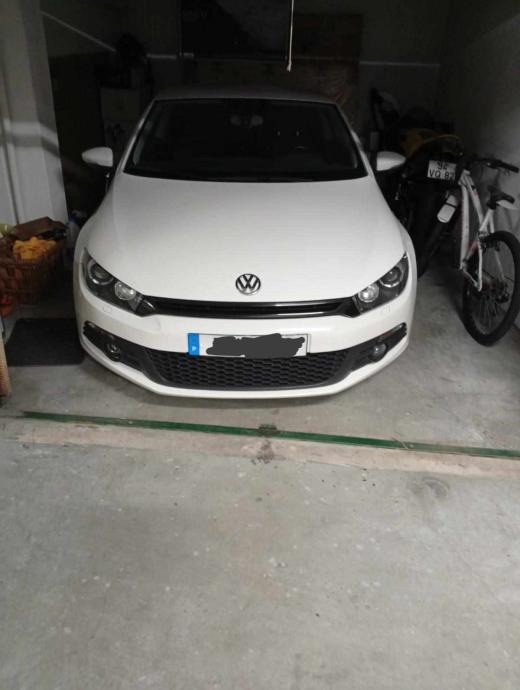 volkswagen-scirocco-2-0-tdi-2013-diesel-1968cc