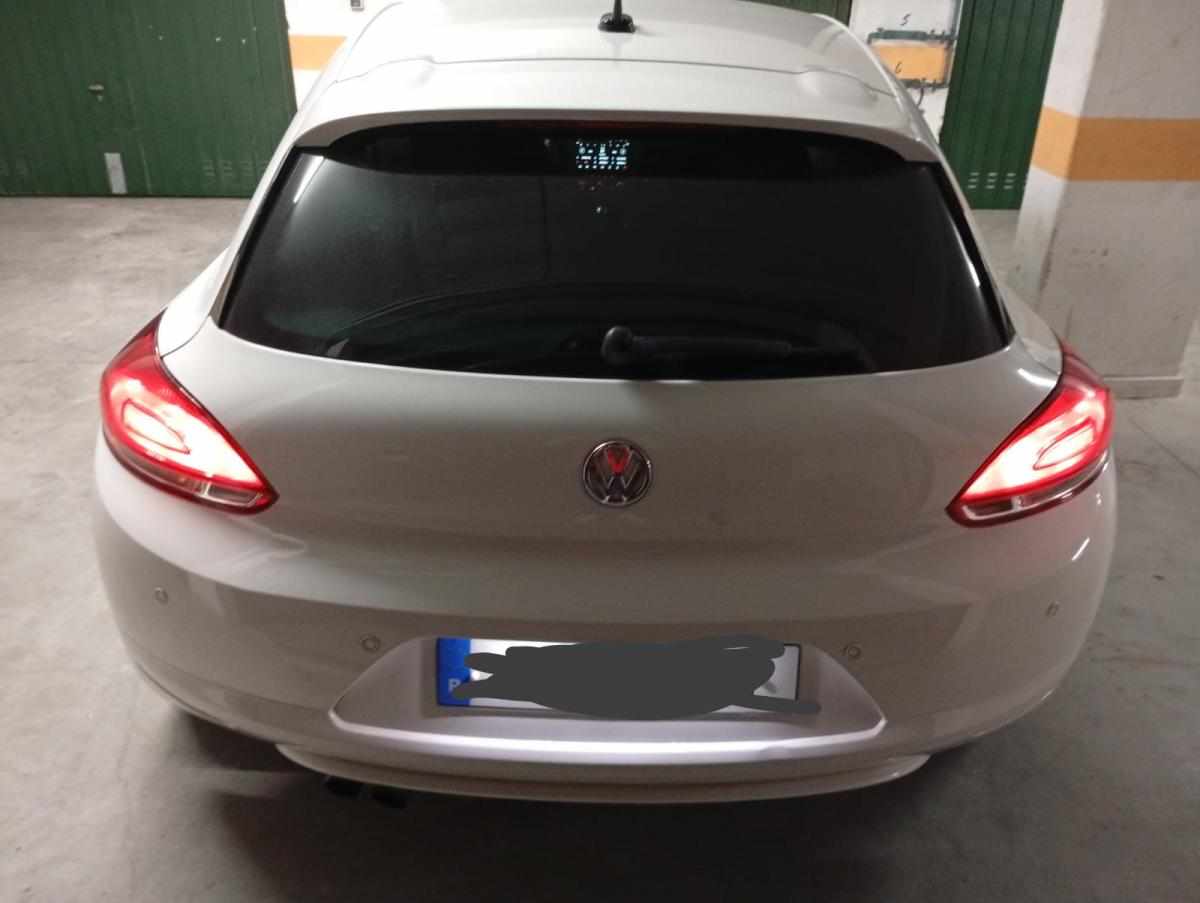 volkswagen-scirocco-2-0-tdi-2013-diesel-1968cc