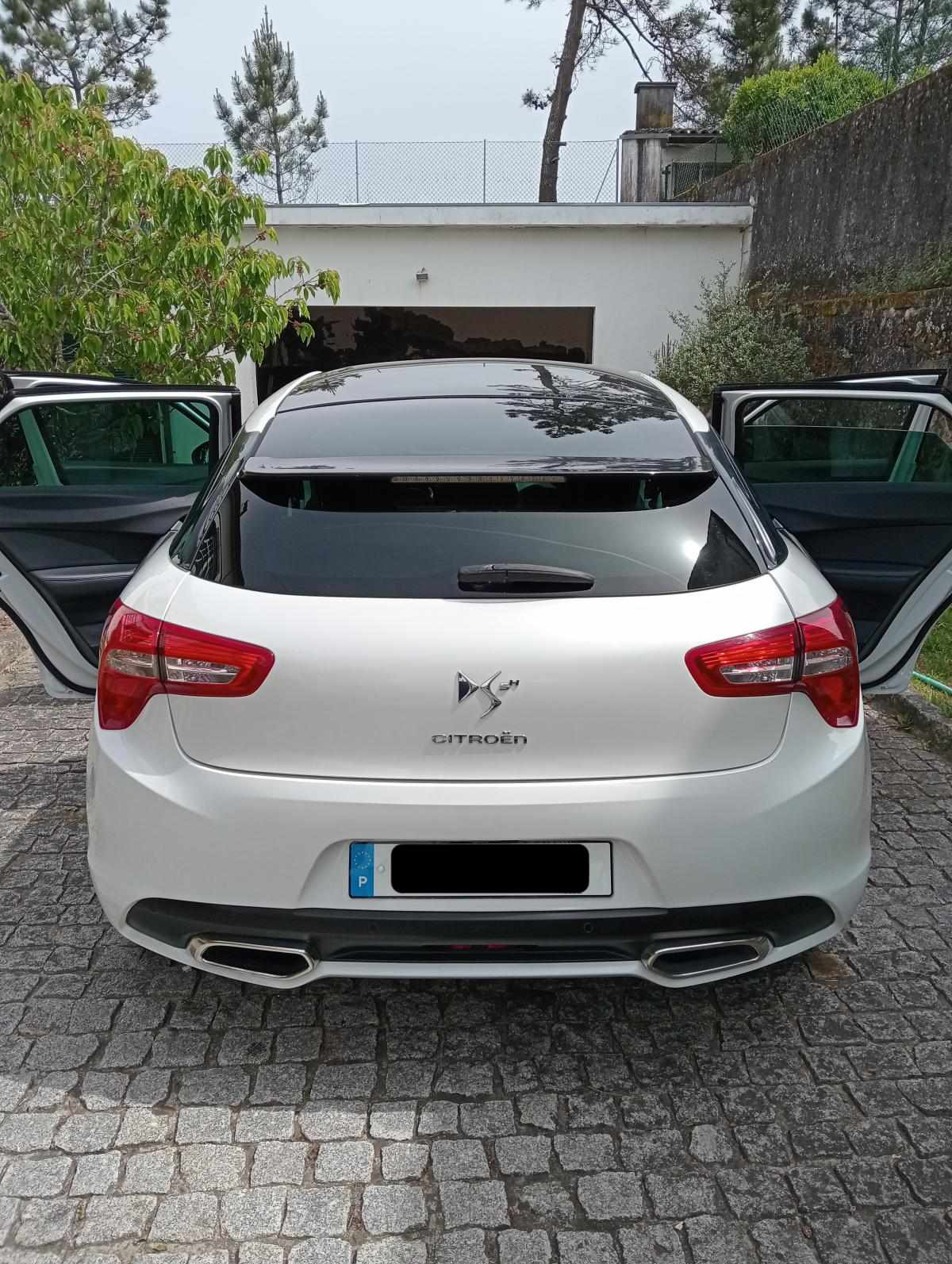 citroen-ds5-2-0-hybrid4-airdream-awd-2013-diesel-1997cc