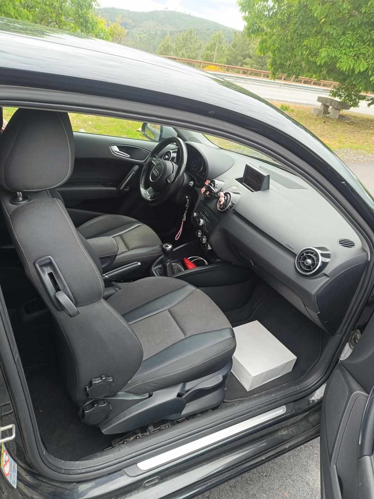 audi-a1-1-2-tfsi-2012-gasolina-1197cc