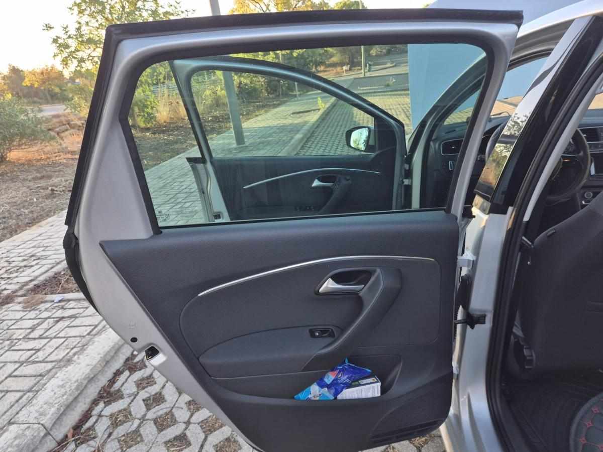 volkswagen-polo-1-4-tdi-bluemotion-2015-diesel-1422cc