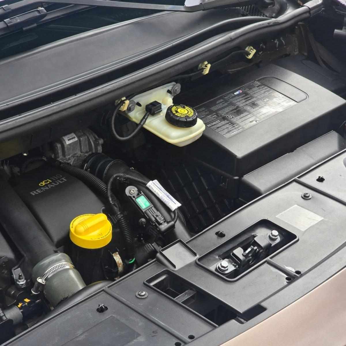 renault-grand-scenic-1-5dci-limited-2015-diesel-1461cc