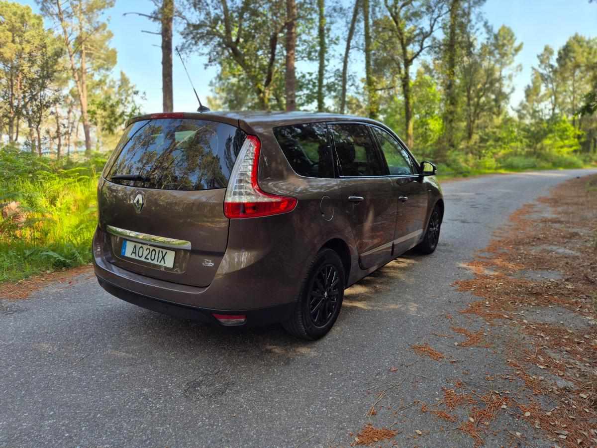 renault-scenic-1-5-dci-2012-diesel-1461cc