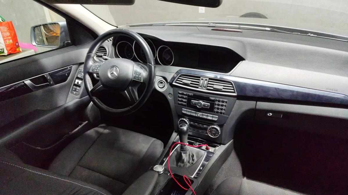 mercedes-benz-classe-c-c-200-cdi-blueefficiency-2011-diesel-2143cc