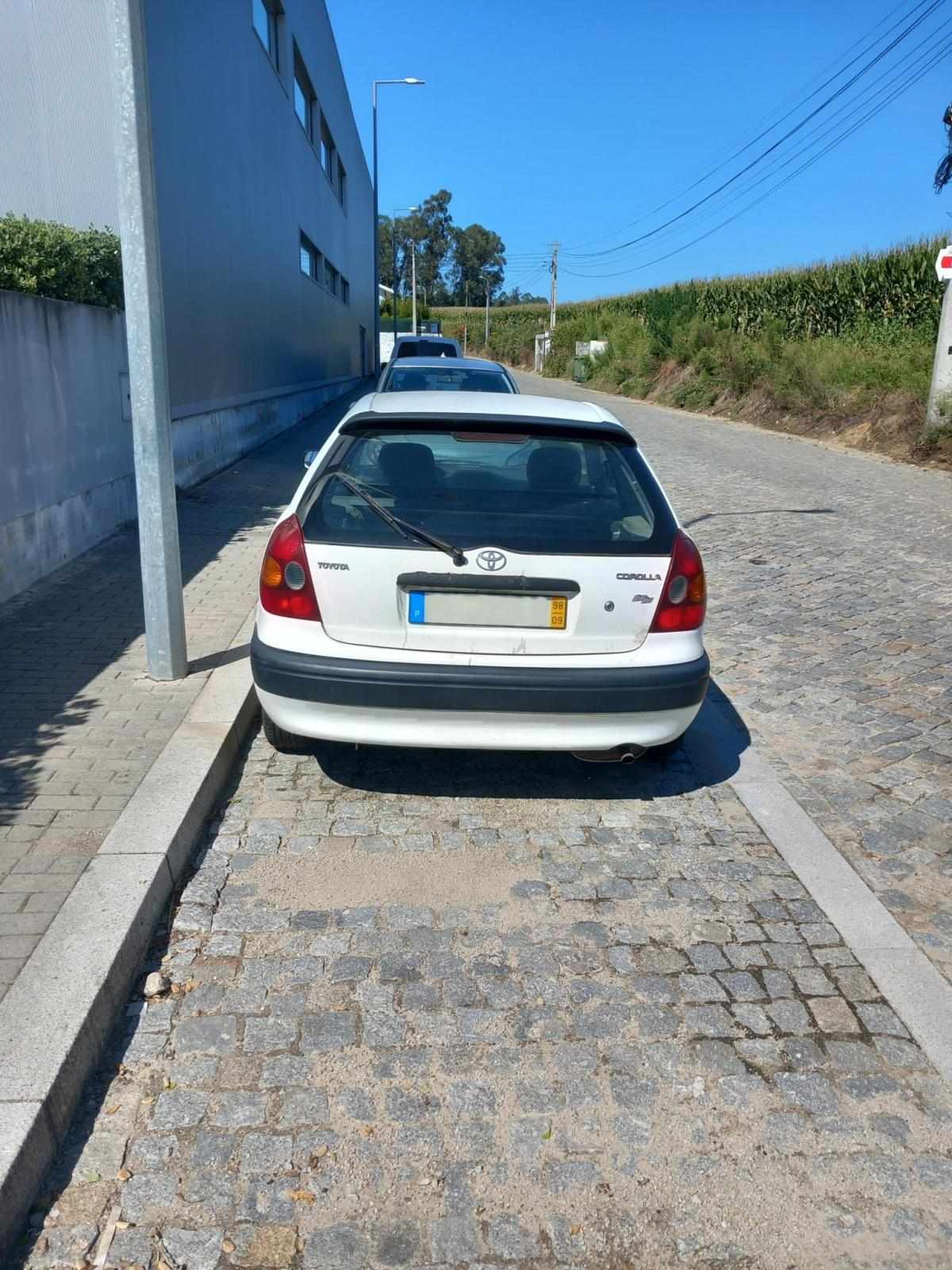 toyota-corolla-2-0-d-1998-diesel-1975cc