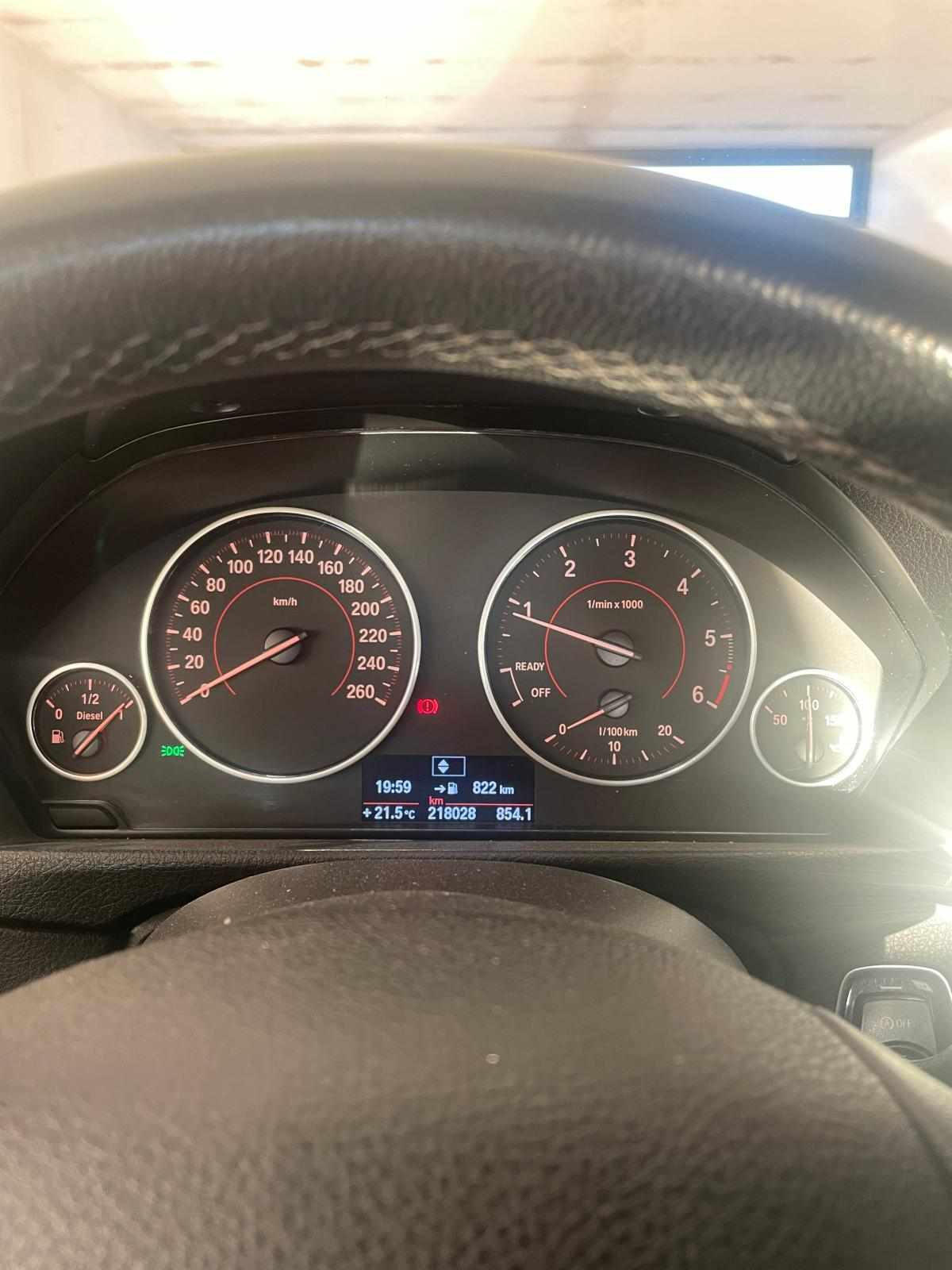 bmw-serie-3-318d-xdrive-2014-diesel-1995cc