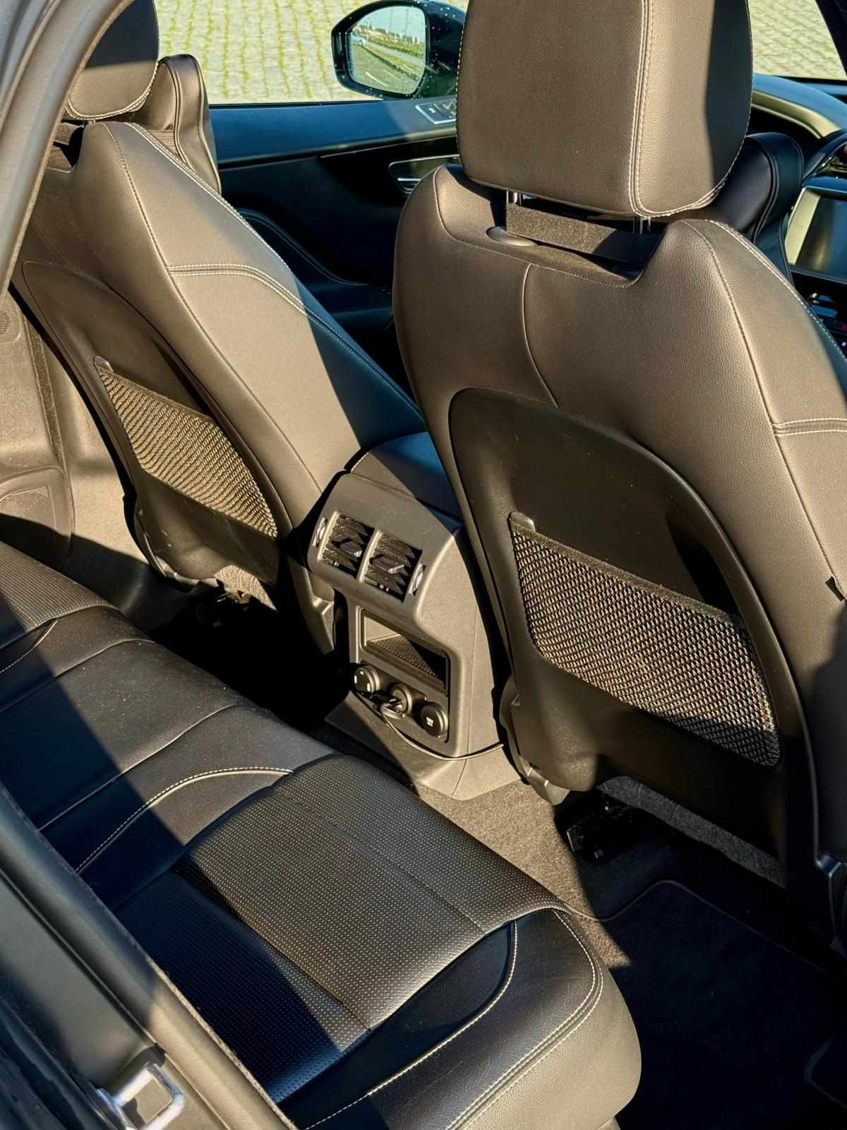 jaguar-f-pace-20d-awd-2018-diesel-1999cc