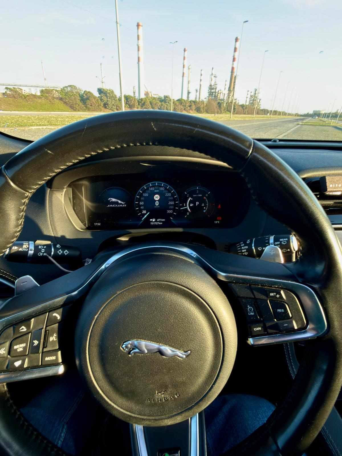jaguar-f-pace-20d-awd-2018-diesel-1999cc