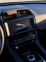 jaguar-f-pace-20d-awd-2018-diesel-1999cc