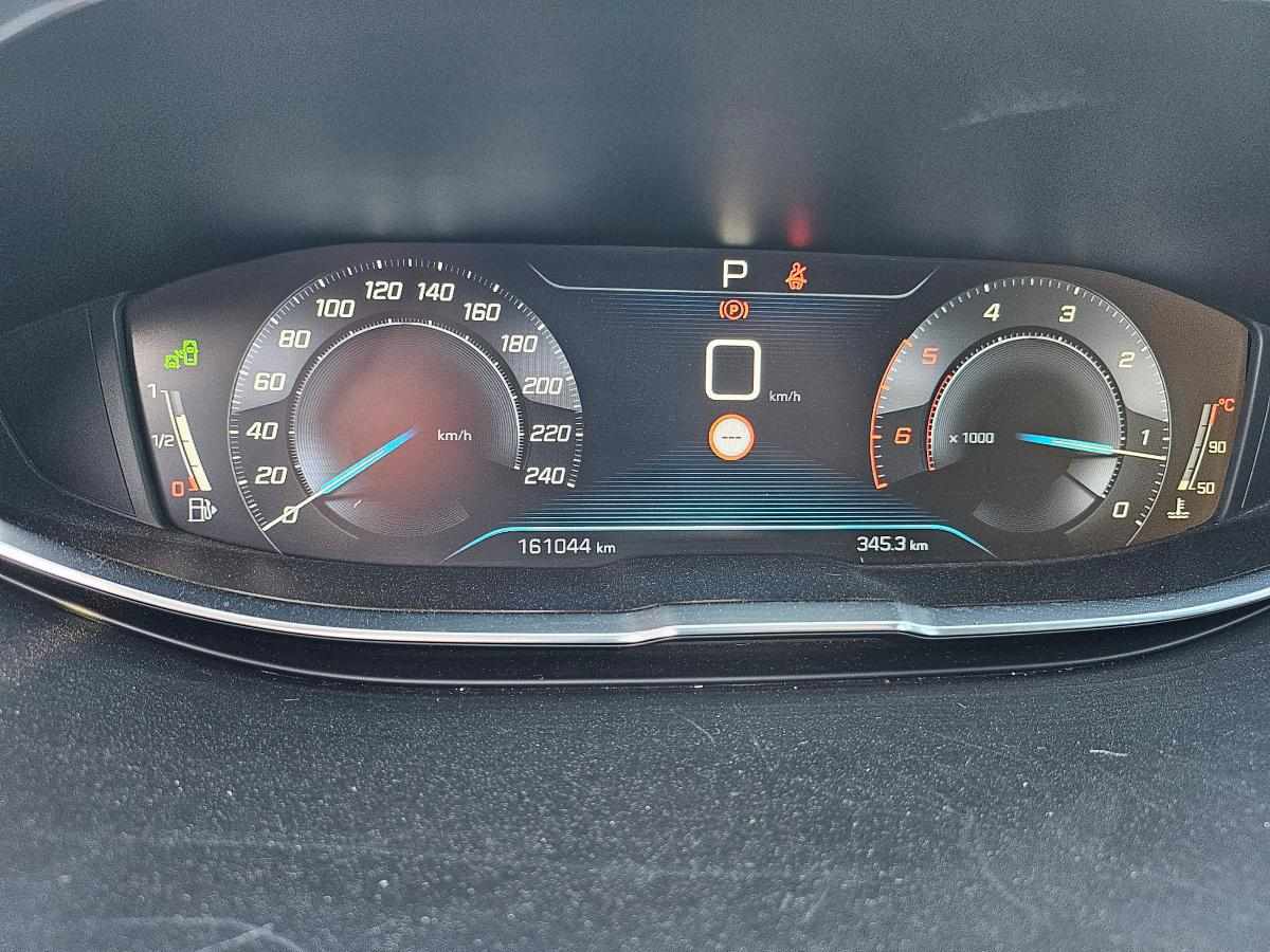 peugeot-5008-1-5-bluehdi-2018-diesel-1499cc