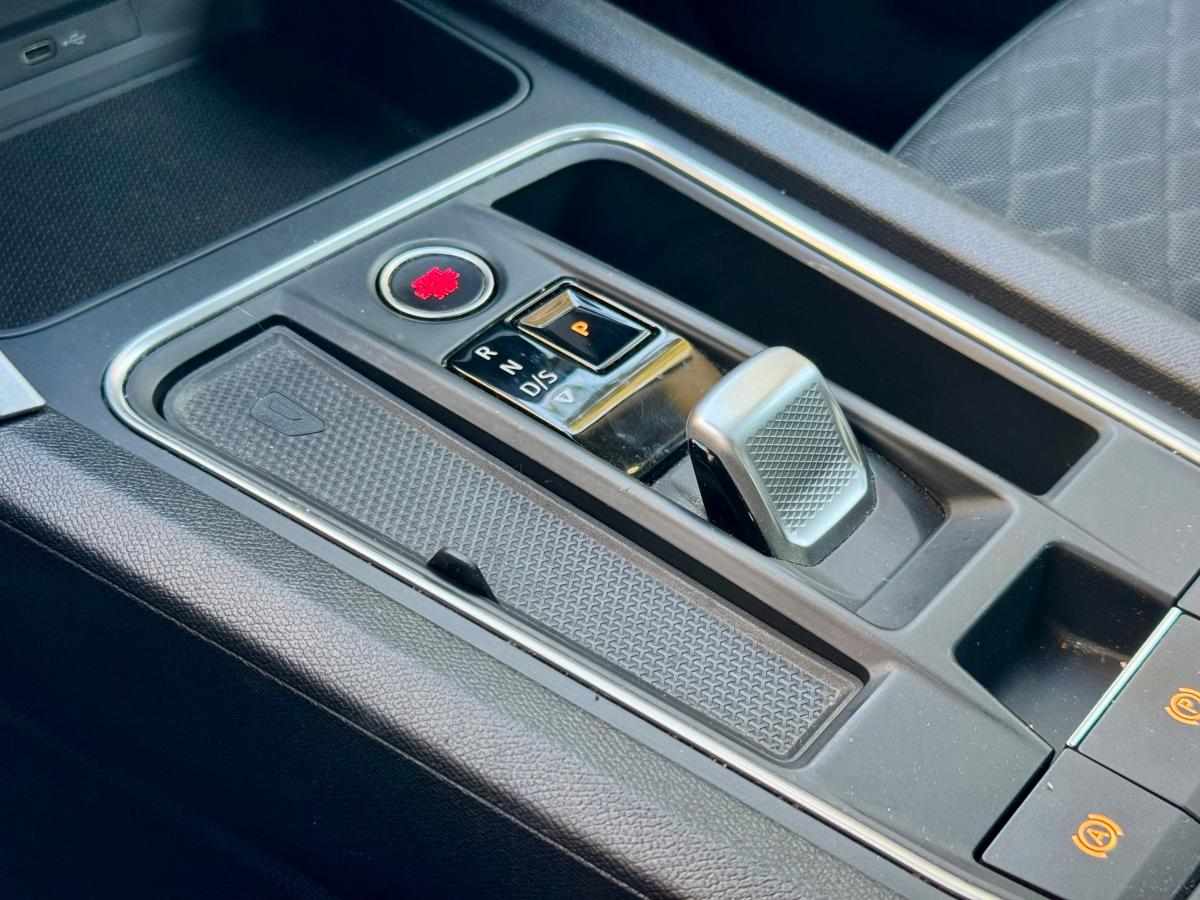 seat-leon-2-0-tdi-2021-diesel-1968cc
