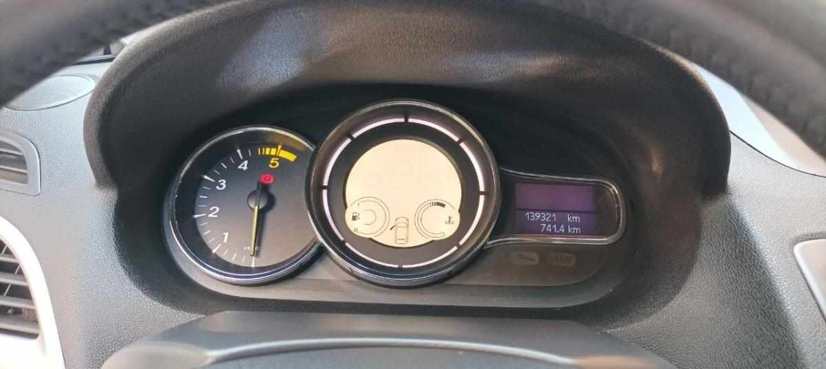renault-megane-1-5-dci-2010-diesel-1461cc