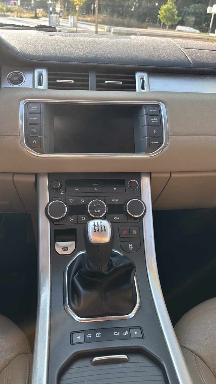 land-rover-range-rover-evoque-2-2-sd4-awd-2013-diesel-2179cc