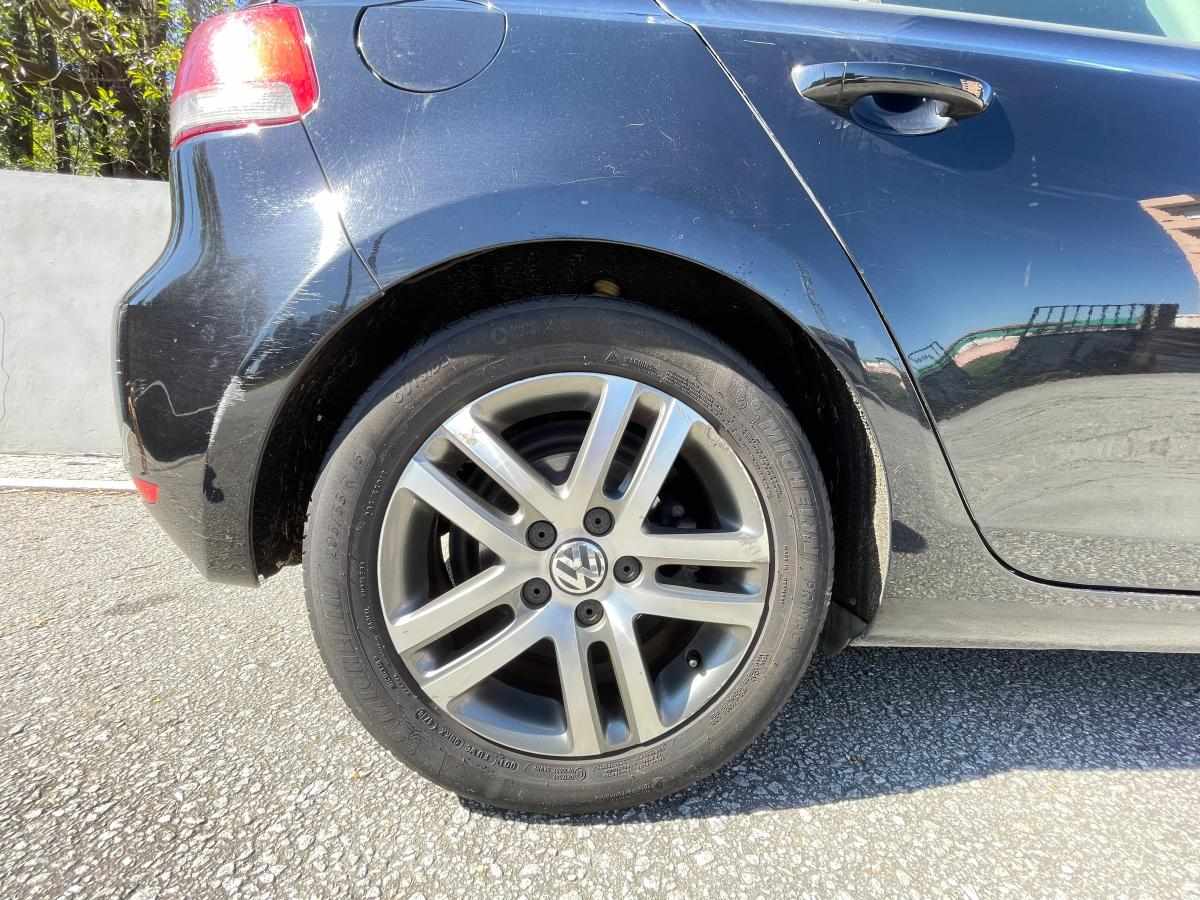 volkswagen-golf-2-0-tdi-2009-diesel-1968cc