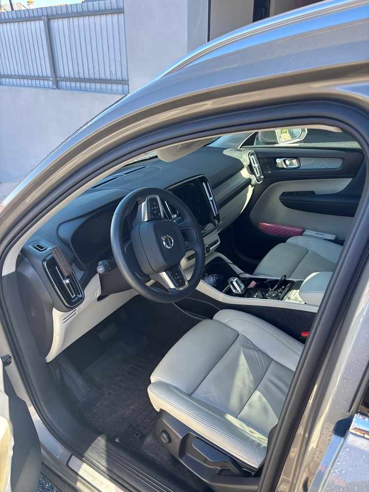 volvo-xc40-1-5-t2-2021-gasolina-1477cc